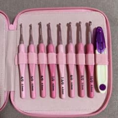 かぎ針セット 2.5mm-6.0mm ピンクケース付きのサムネイル