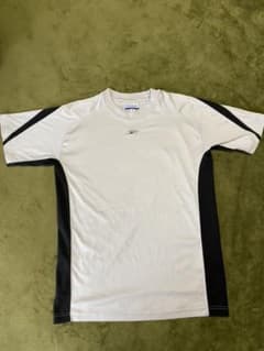 リーボック　Reebok Tシャツのサムネイル