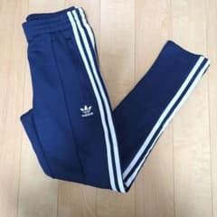 【新品未使用】adidas Originals ネイビー ジョガーパンツのサムネイル