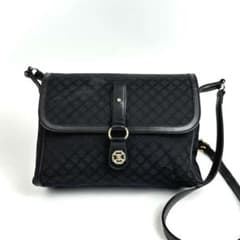 美品□セリーヌ 黒マカダム ショルダーバッグ トリオンフロゴ