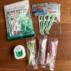 GUMデンタルフロス、その他ピック付きフロス（糸ようじ）のサムネイル