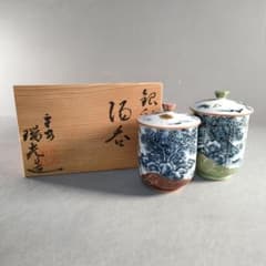 A1382-3/京焼/春晃窯/平安瑞光 造/青赤銀彩七宝山山文蓋付夫婦湯呑/共