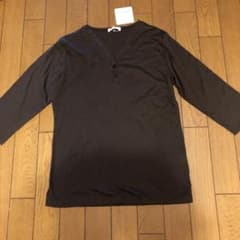 新品未使用　７分袖 Tシャツ　カットソー　シンプル　レディースのサムネイル