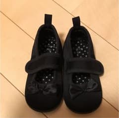 美品 フォーマルシューズ ブラック 女の子 15.0㎝のサムネイル