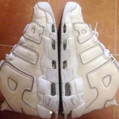 NIKE AIR MORE UPTEMPOのサムネイル