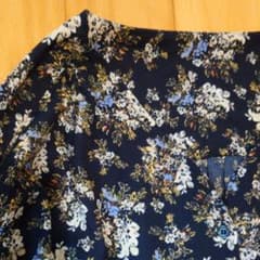 花柄ワンピースのサムネイル
