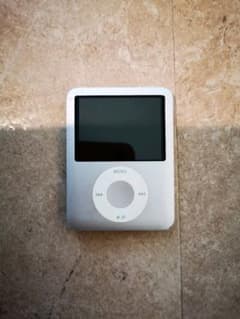 iPod A1236のサムネイル