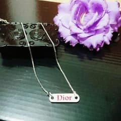 美品☆Dior プレートネックレス レッド☆のサムネイル