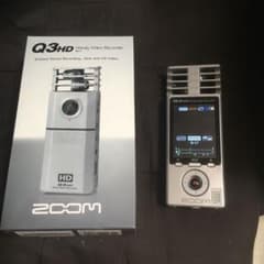 ZOOM Q3HD ハンディビデオレコーダー SDカード付きのサムネイル