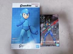 エヴァンゲリオン ロックマン フィギュア