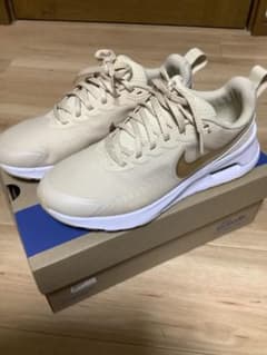 Nike ナイキ　エアマックス　ベージュ