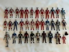 Thumbnail of ウルトラマン フィギュア 大量まとめ売り３５体 刻印あり