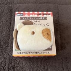 BT21 ファミリーマート限定　ぬいぐるみバッジ MANGのサムネイル
