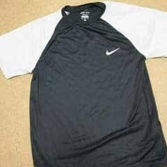 ナイキ Tシャツのサムネイル
