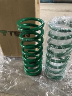 TEIN 直巻スプリング ID70 5キロ 250ミリのサムネイル
