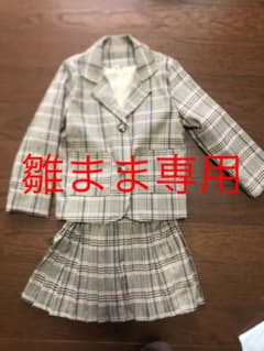 卒園式　入学式　女の子 スーツのサムネイル