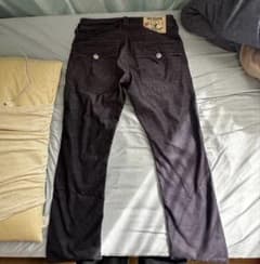 す*い様 TRUE RELIGION デニムパンツ サイズ29 ダークグレー す*い様 TRUE RELIGION デニムパンツ サイズ29 ダークグレー - メルカリ
