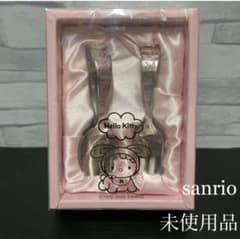 未使用品 サンリオ　ハローキティ ベビー用 子供用 スプーン＆フォークセットのサムネイル