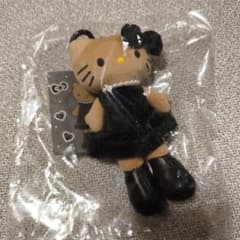 ハローキティ×美空ひばりコラボ 黒ドレス ぬいぐるみ激レア品☆2000年製 希少】キティちゃん 美空ひばり 2000年限定 ぬいぐるみ 黒フェザードレス