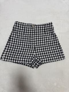 ZARA ハウンドトゥース柄ショートパンツのサムネイル