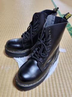 Dr.Martens　22.5のサムネイル