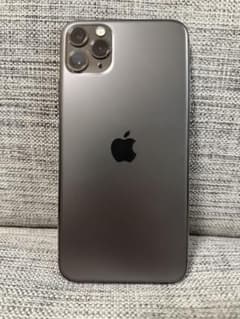 iPhone 11 Pro Max スペースグレイ 256GB 残量100%のサムネイル