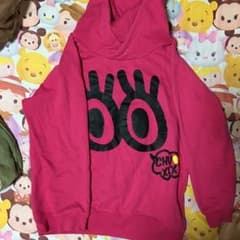 ピンクの洋服のサムネイル