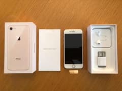 【新品】iPhone 8 64GB Gold (SIMフリー)のサムネイル