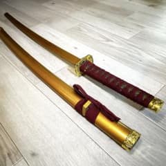 値下げ中！【コスプレ小道具】木製 黄金色の日本刀100cm/模造刀 - メルカリ