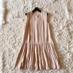 美品✨フォクシー リネンタックワンピース ふんわりAライン ピンクベージュ 38 美品✨フォクシー リネンタックワンピース ふんわりAライン ピンク