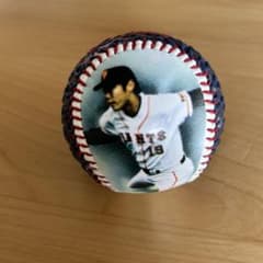 【コレ見て！ 雑貨】GIANTS 上原浩治 写真入りボール 12球 ジャイアンツ 読売巨人軍 19 Giants 記念ボール 19 上原浩治選手 - メルカリ