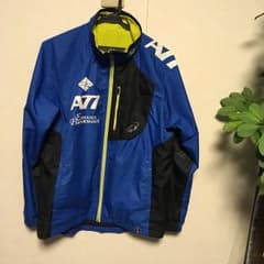 asicsジャージのサムネイル