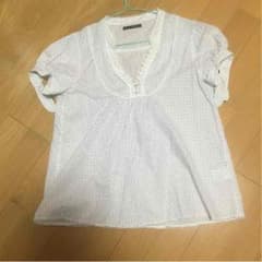 半袖トップスのサムネイル