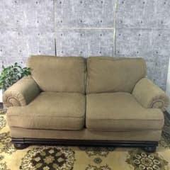 ꧁Ashley アシュレイ꧂2人掛けソファ ラブ クッション 鋲打ち アメリカ製 Ashley アシュレイ꧂2人掛けソファ ラブ クッション 鋲打ち アメリカ製