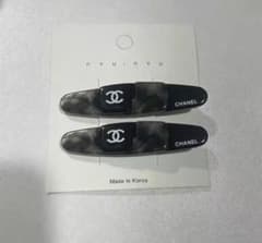 CHANEL CCロゴ ヘアクリップ 2点セットのサムネイル