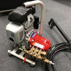 【豊田。様専用】エンジン式高圧洗浄機【GSW10-H】のサムネイル
