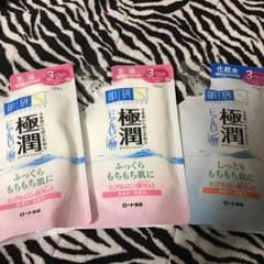極潤＊詰め替えのサムネイル