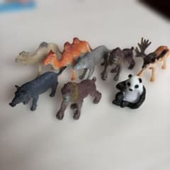 動物フィギュア 8体セット ミニチュアのサムネイル