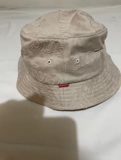 supreme バケットハット ベージュ シュプリーム Supreme バケットハット S/M ベージュ - メルカリ