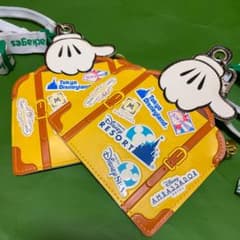 パスケースのサムネイル