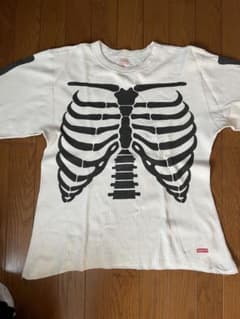 Supreme 骨サーマル白のサムネイル