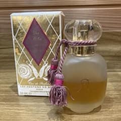 Les Parfums de Rosine Une Fille de Roseのサムネイル