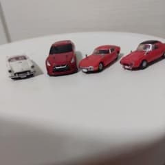 m*u様 トミカ ミニカー 4台セット 赤と白のサムネイル
