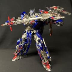 トランスフォーマー オプティマスプライム スタジオシリーズのサムネイル