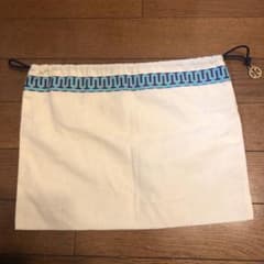 【美品】トリーバーチ　保存袋　巾着のサムネイル