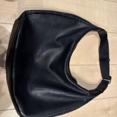russet ラシット ソフトレザーラウンドビッグショルダーバッグのサムネイル