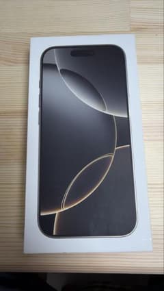 Apple iPhone 16 Pro 本体のサムネイル
