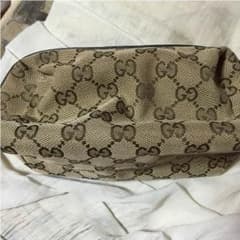 GUCCIポーチのサムネイル