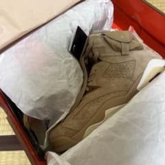 Nike Air Jordan 6 travisのサムネイル