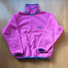 ♡ パタゴニア Patagonia キッズ ピンク 130 140 シンチラ - メルカリ